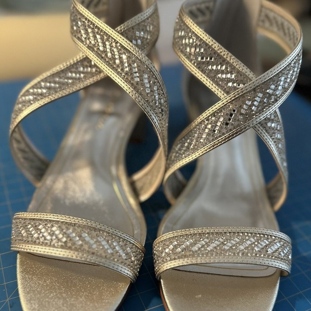 Caparros Silver Chucky Heel Sandals Rhinestone Size 11